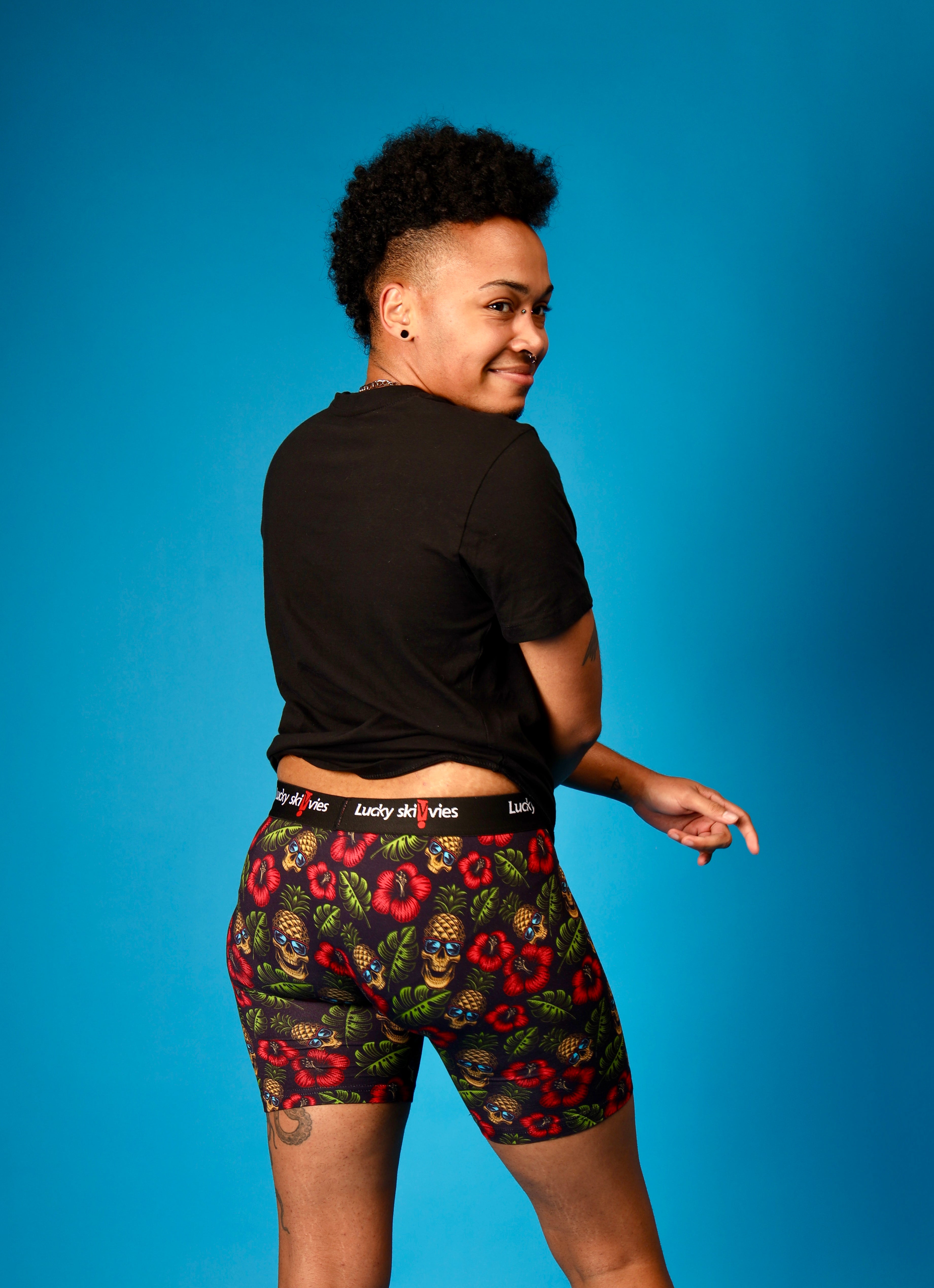 Hawaiian Skull Pineapples - Lucky Skivvies